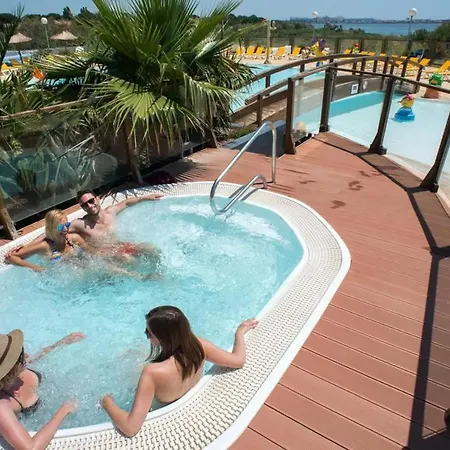 Bt - Le Soleia, Confort & Lumiere, 2 Ch, 2 Sdb, Entre Et Petite Camargue, Super Equipe Campingplatz Lattes